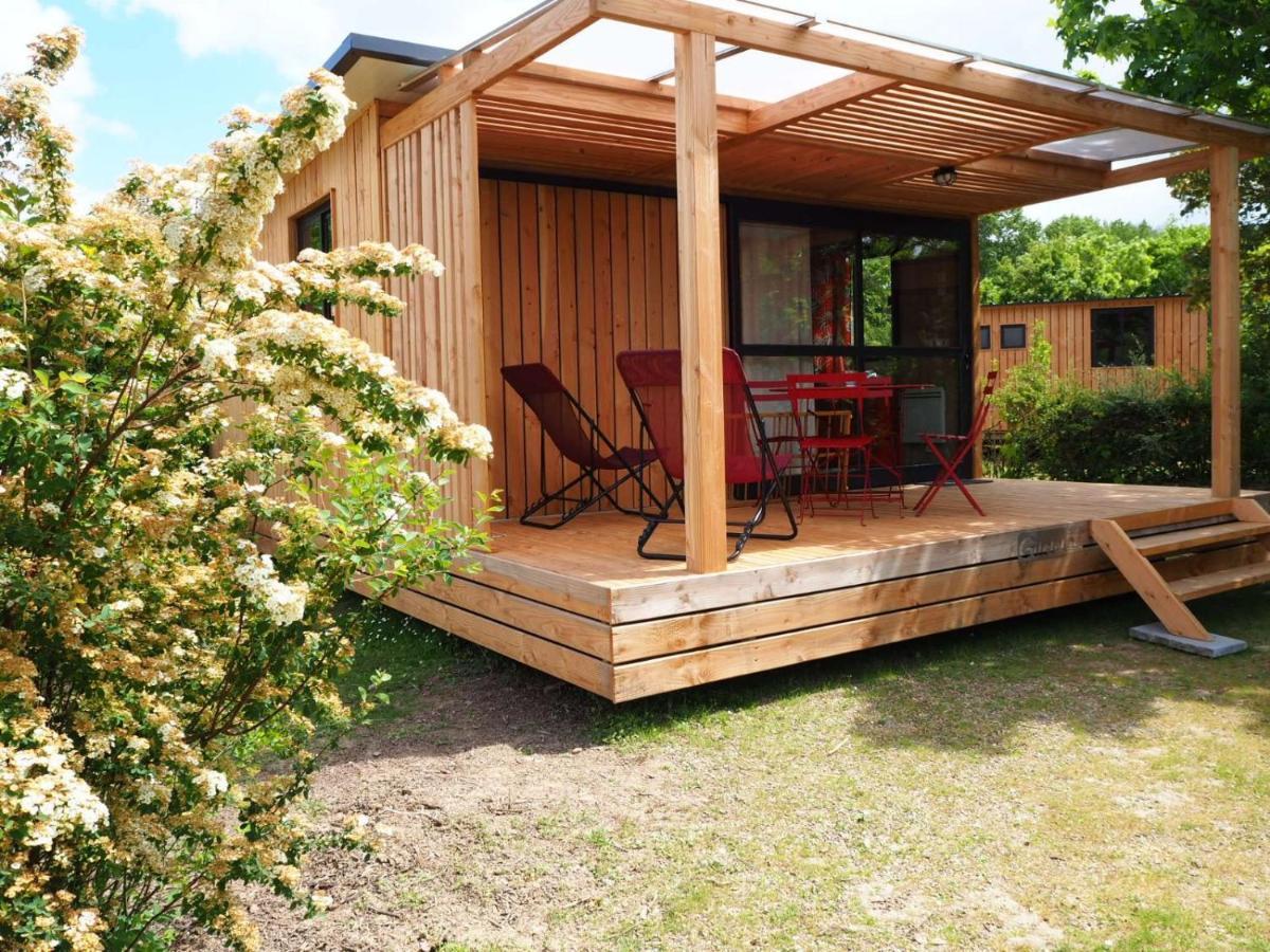 Huttopia Lac D'Aiguebelette Saint-Alban-de-Montbel Екстериор снимка